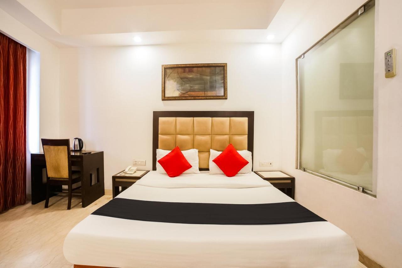 Hotel Livasa Inn Near Blk Hospital Dillí Exteriér fotografie